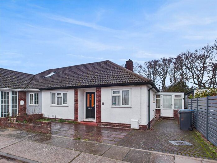 3 Bedroom Bungalow For Sale In Gleneagles Drive, Ipswich, Suffolk, IP4
