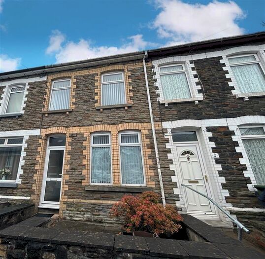 2 Bedroom Property To Rent In Fowler Street, Wainfelin, Pontypool, NP4