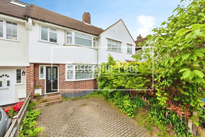 3 Bedroom Terraced House To Rent In Caverleigh Way, Worcester Park, KT4