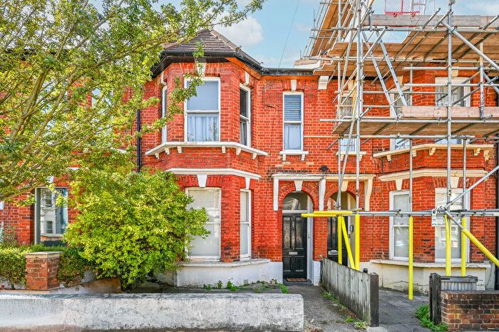2 Bedroom Semi Detached House For Sale In Roxwell Road, Shepherd's Bush, London, W12