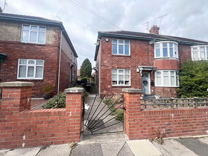 2 Bedroom Flat To Rent In Granville Road, Gosforth, Newcastle Upon Tyne, Tyne And Wear, NE3