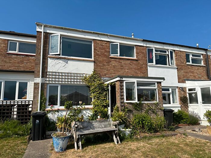 3 Bedroom Property To Rent In Meadows Close, Poole, BH16