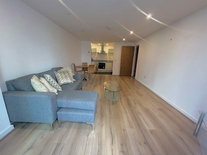 2 Bedroom Apartment To Rent In Cornhill, Liverpool, L1