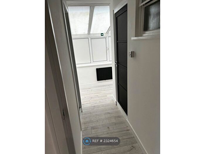 5 Bedroom Detached House To Rent In Birches Head Road, Stoke-On-Trent, ST1