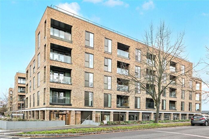 1 Bedroom Flat To Rent In Spitfire Chase, Walton-On-Thames, KT12