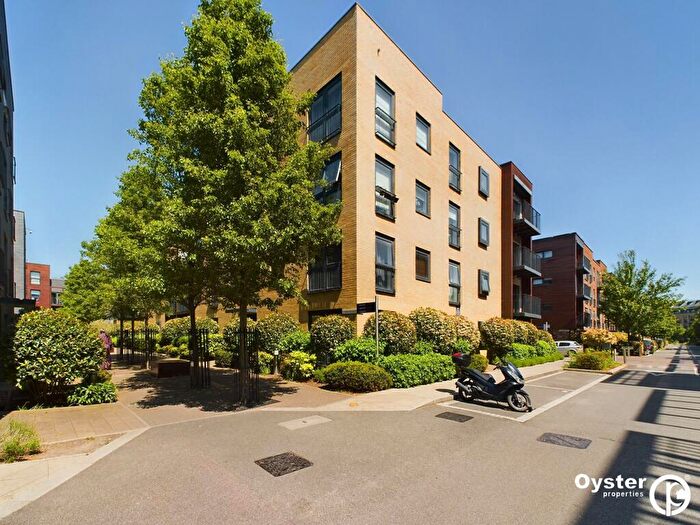 2 Bedroom Flat To Rent In Howard Road, Stanmore, HA7