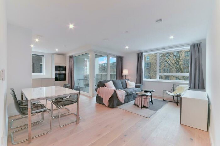 2 Bedroom Flat For Sale In Elephant Park, Walworth Road, Elephant And Castle, London, SE17