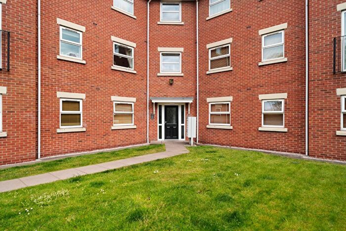 2 Bedroom Flat For Sale In Titherington Way, Wavertree, L15