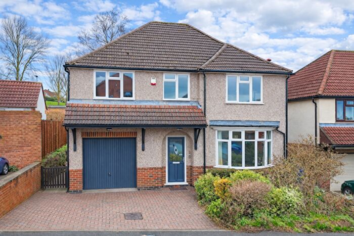 4 Bedroom Detached House For Sale In Derwent Avenue, Allestree, Derby, DE22