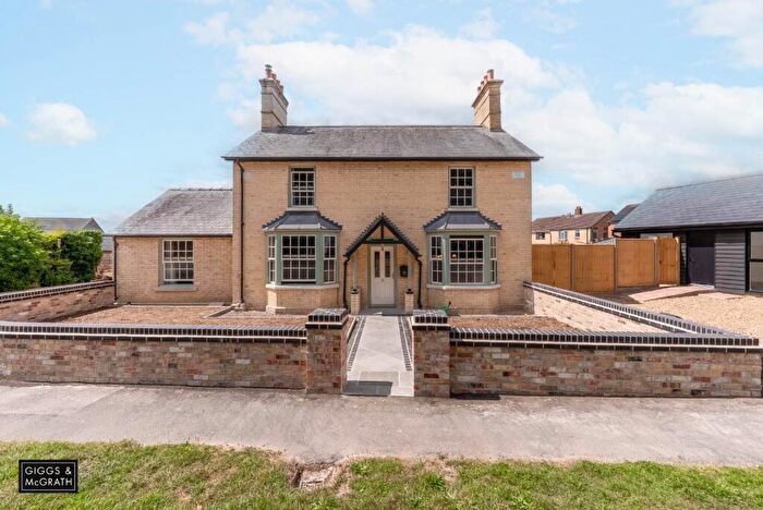 4 Bedroom Detached House For Sale In Denmark House, Ermine Street, Great Stukeley, Huntingdon, Cambridgeshire, PE28