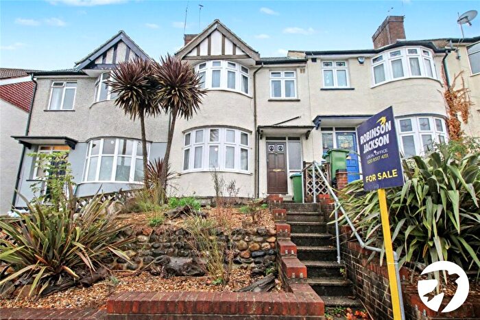 3 Bedroom Terraced House For Sale In Ankerdine Crescent, Shooters Hill, London, SE18