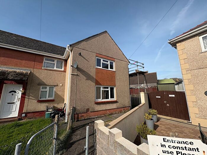 3 Bedroom Terraced House To Rent In Heol Westfa, Llanelli, SA14