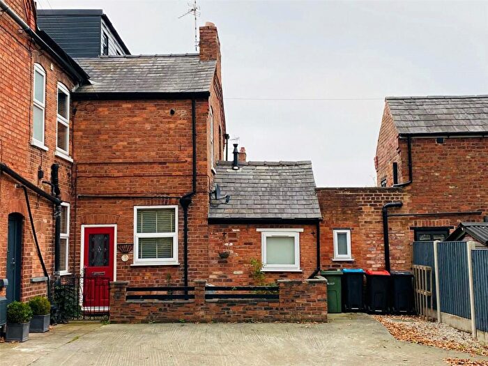 1 Bedroom Flat For Sale In Linnards Lane, Wincham, Northwich, Cheshire, CW9