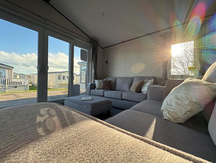 2 Bedroom Caravan For Sale In Two Bed Willerby Malton Elite, Pevensey Bay Holiday Park, Pevensey Bay, Eastbourne, East Sussex, BN24
