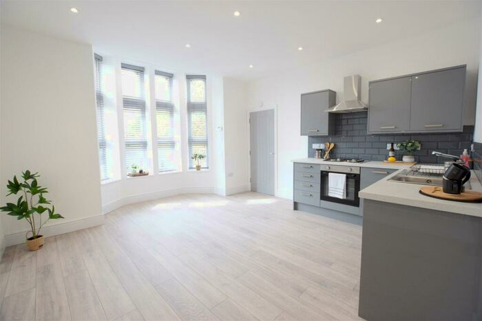 20 Bedroom Detached House For Sale In Greetwell Close, Lincoln, LN2