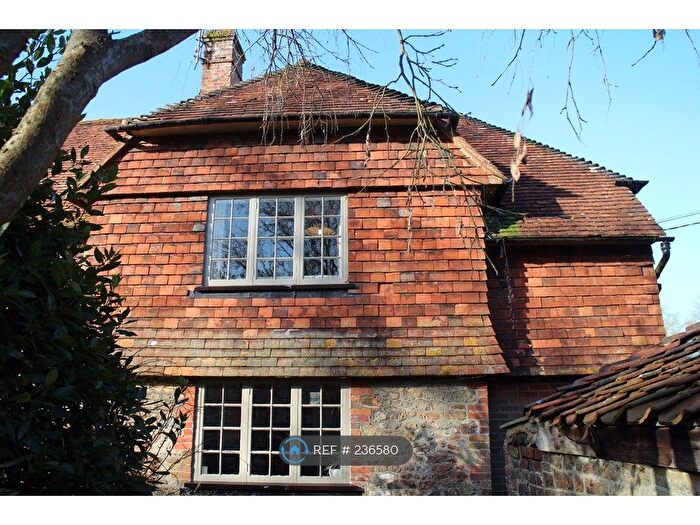 Studio To Rent In Standford Lane, Bordon, GU35