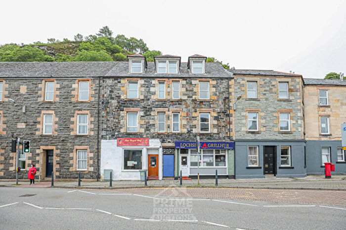 3 Bedroom Flat For Sale In Top Floor Flat, Combie Street, Oban, PA34