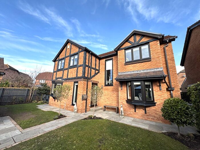 4 Bedroom Detached House For Sale In Howgill Way, Lytham St Annes, FY8