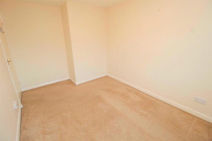 3 Bedroom Semi-Detached House For Sale In Yalts Brow, Emerson Valley, Milton Keynes, MK4