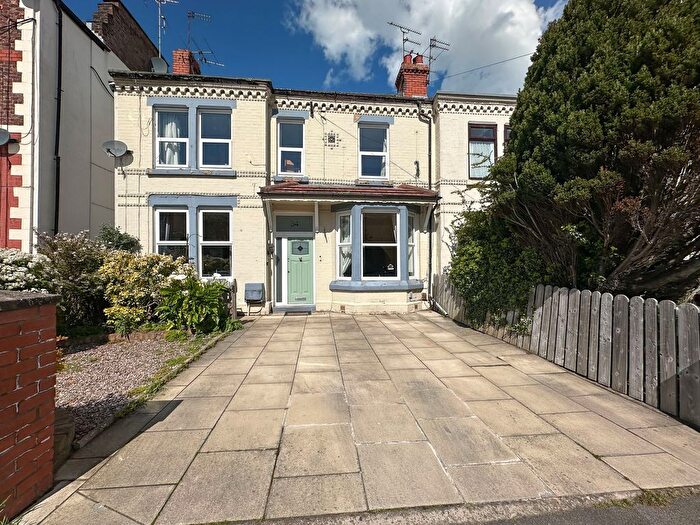 4 Bedroom Semi Detached House For Sale In Clarendon Road, Wallasey, CH44