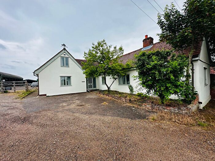 3 Bedroom Cottage To Rent In The Street, Roxwell, CM1