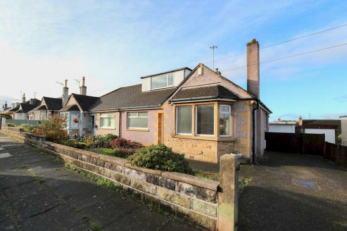 3 Bedroom Bungalow To Rent In Kayswell Road, Torrisholme, Morecambe, LA4