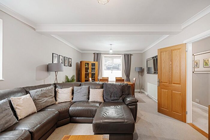 4 Bedroom Detached House For Sale In Gravesend Road, Higham, Rochester, Kent, ME3