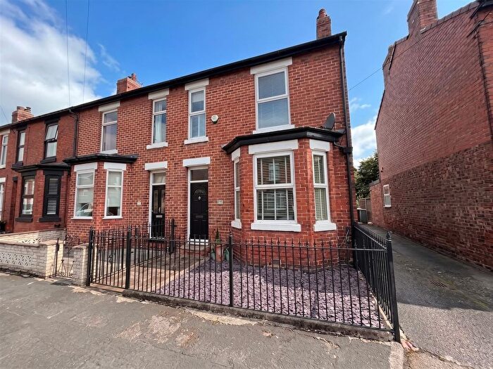 3 Bedroom End Terrace House For Sale In Harcourt Road, Sale, M33
