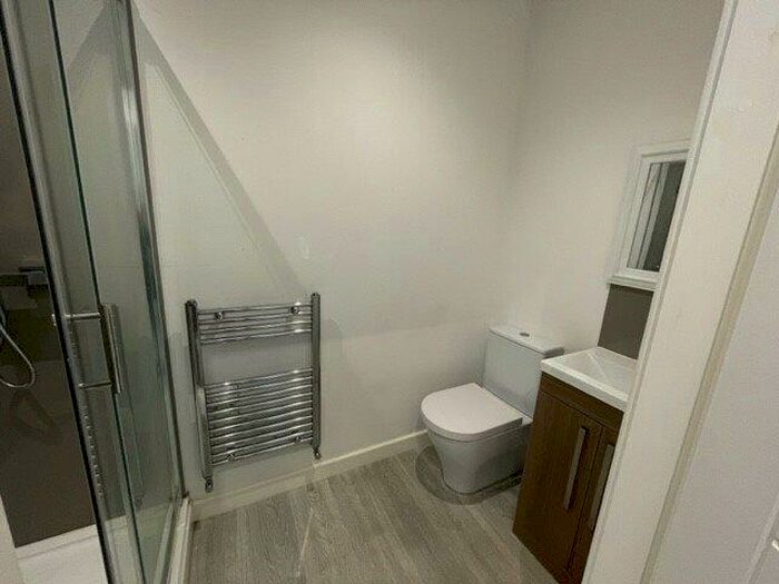 2 Bedroom Flat To Rent In Sumner House, St Thomas's Road, Chorley, PR7