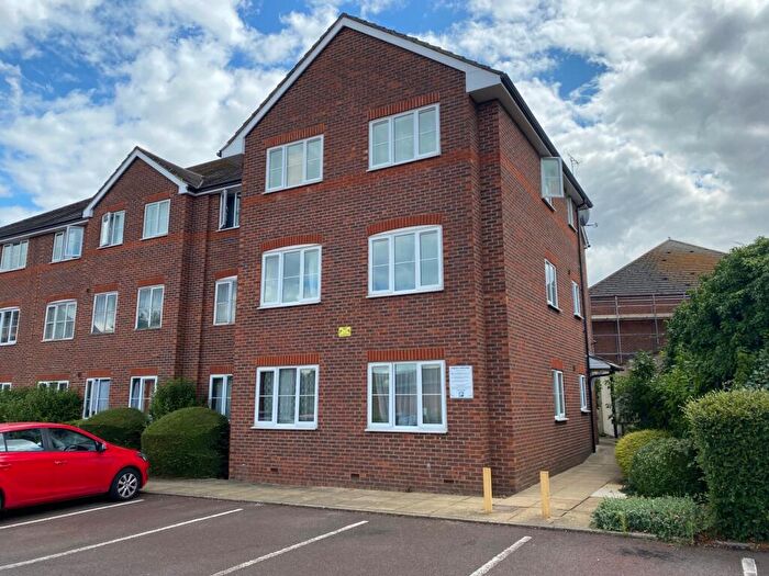 2 Bedroom Apartment For Sale In Upper Priory Street, Northampton, NN1