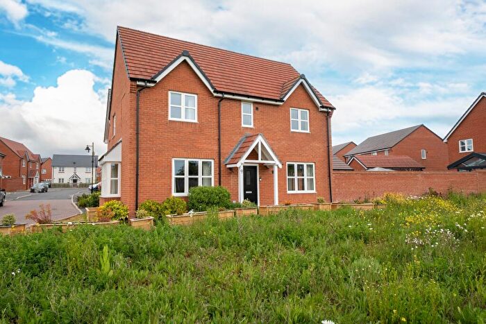 4 Bedroom Detached House For Sale In Garland Close, Amesbury., SP4