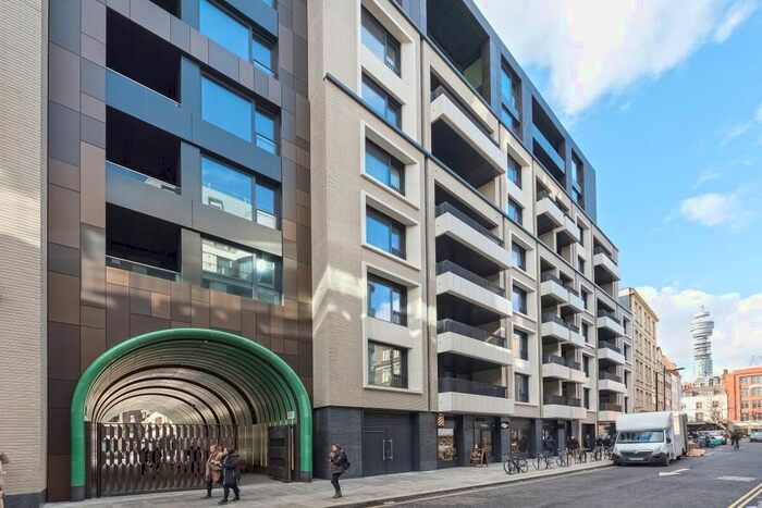 3 Bedroom Flat To Rent In Rathbone Place, London, W1T