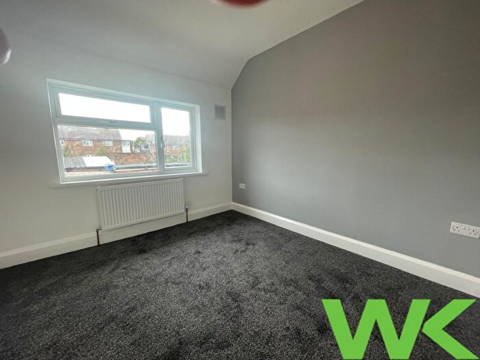 2 Bedroom Semi-Detached House For Sale In Stanway Road, West Bromwich, B71