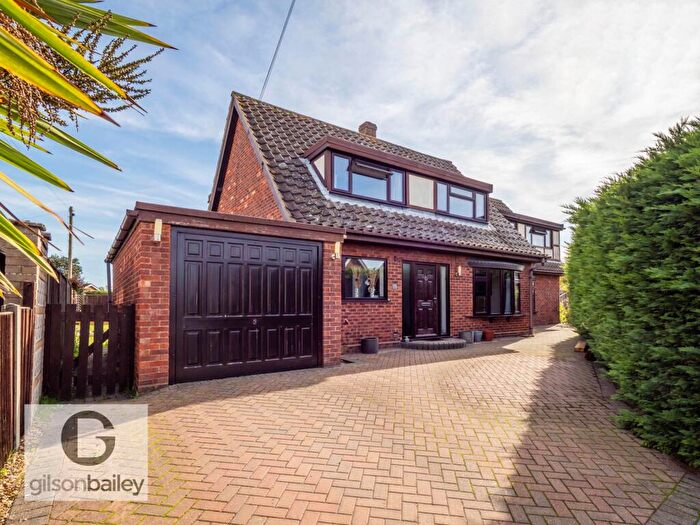 5 Bedroom Detached House For Sale In Sydenham Close, Acle, NR13