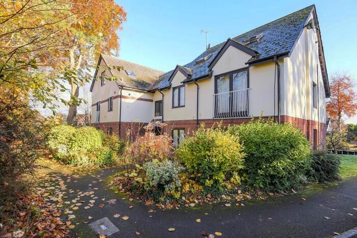 1 Bedroom Flat To Rent In Newbury, Berkshire RG14