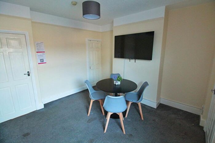 3 Bedroom House To Rent In Student Accommodation, Derwent Street, Lincoln, Lincolnshire, LN1