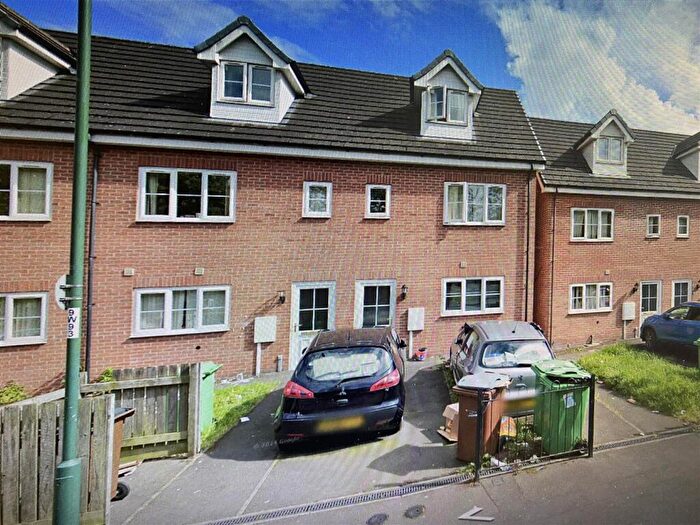 3 Bedroom Town House To Rent In Westgate Street, St Anns, Nottingham, NG3