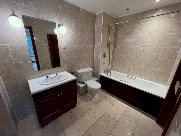 1 Bedroom Flat To Rent In Birchover House, Church Lane North, Darley Abbey, Derby, Derbyshire, DE22