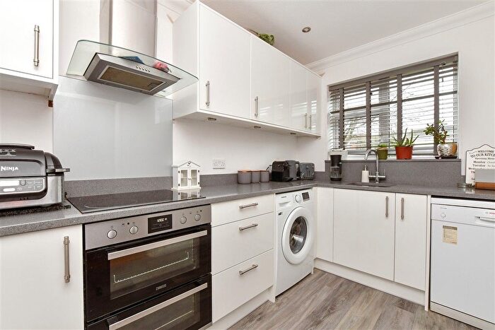 4 Bedroom Terraced House For Sale In Harkness Close, Epsom, Surrey, KT17