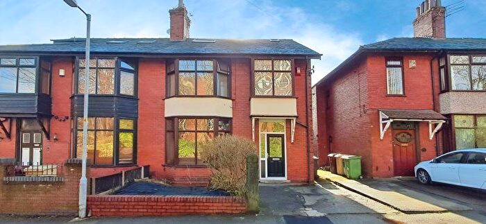 5 Bedroom Semi-Detached House For Sale In Hill Cot Road, Sharples, BL1