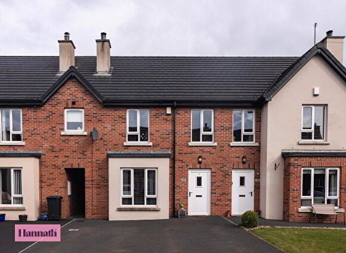 3 Bedroom TownHouse For Sale In Cedar Wood, Portadown, BT63