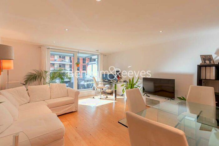 3 Bedroom Flat To Rent In Lensbury Avenue, Fulham, SW6