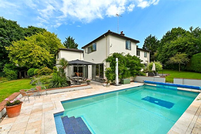 5 Bedroom Detached House To Rent In Alleyns Lane, Cookham, Maidenhead, Berkshire, SL6