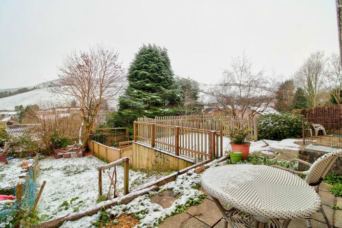 2 Bedroom Flat For Sale In The Garth, Abertridwr, Caerphilly, CF83
