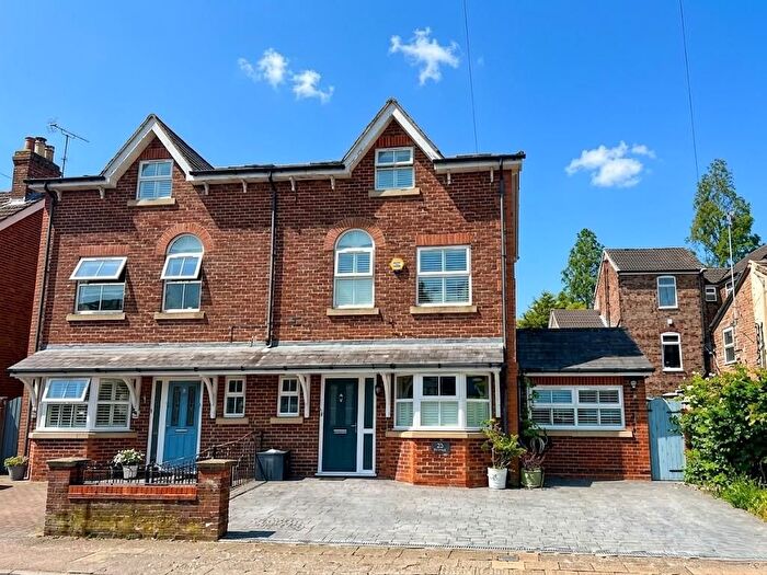 3 Bedroom Semi Detached House For Sale In Osborne Road, Altrincham, WA15