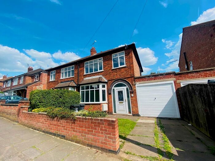 3 Bedroom Semi-Detached House To Rent In Milverton Ave, Stadium Estate, Leicester, LE4