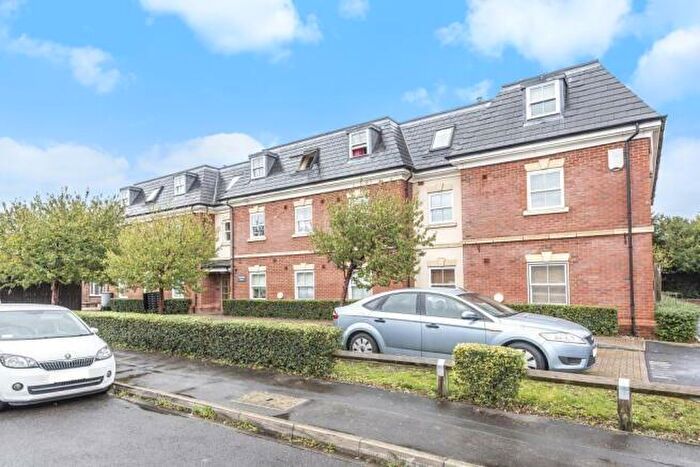 1 Bedroom Apartment To Rent In Craven Road, Newbury, RG14