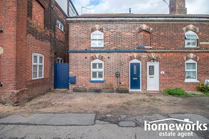 3 Bedroom End Terrace House For Sale In Norwich Road, Dereham, NR20