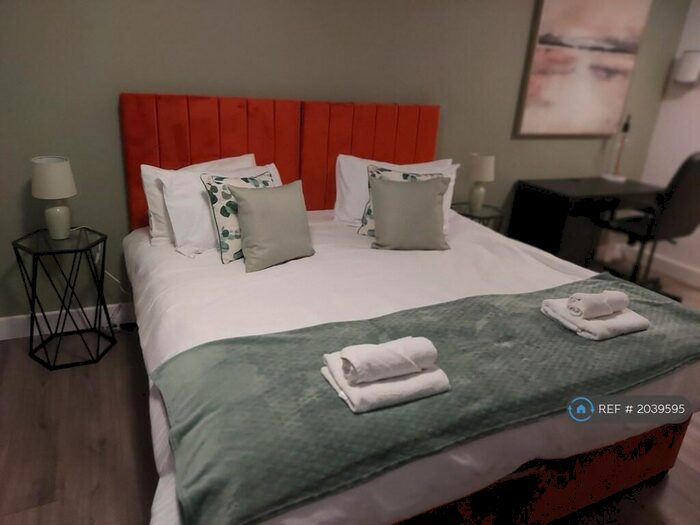 Studio To Rent In Garstang Road, Preston, PR1