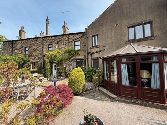 2 Bedroom Character Property For Sale In Sapling Grove Cottage, Master Lane, Halifax, West Yorkshire, HX2